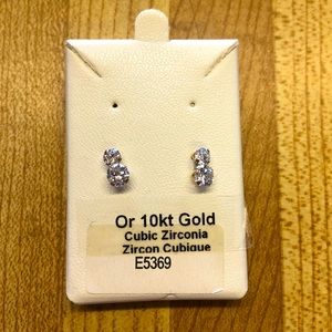 10kt Gold & Zirconium droplet earrings